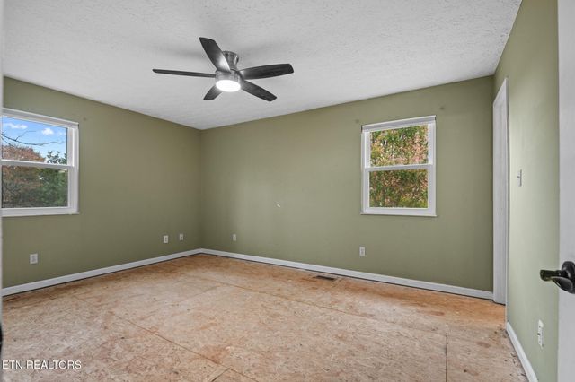 2344 Riverside Drive, Maryville, TN 37804