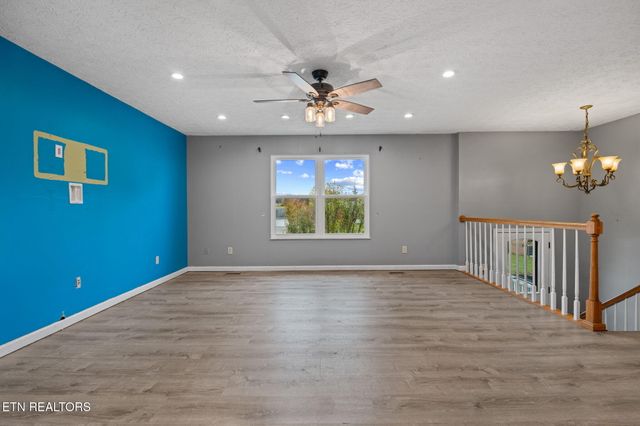 2344 Riverside Drive, Maryville, TN 37804