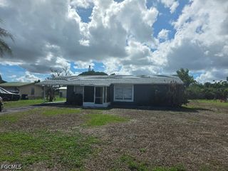 311 Schoolside DR, Lehigh Acres, FL 33936