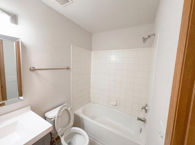 3847 Pendent Lane, Columbus, OH 43207