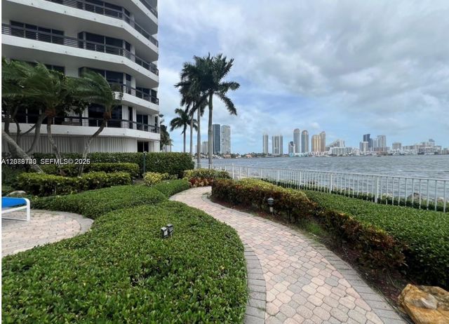 3600 Mystic Pointe Drive 604, Aventura, FL 33180