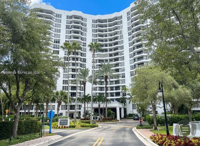 3600 Mystic Pointe Drive 604, Aventura, FL 33180