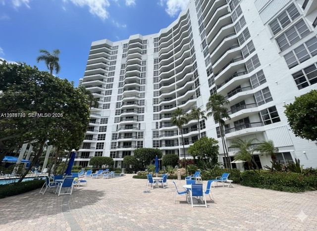 3600 Mystic Pointe Drive 604, Aventura, FL 33180
