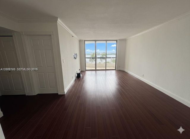 3600 Mystic Pointe Drive 604, Aventura, FL 33180