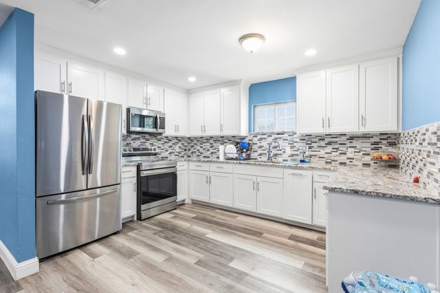 2006 Fort Worth Street, Grand Prairie, TX 75050