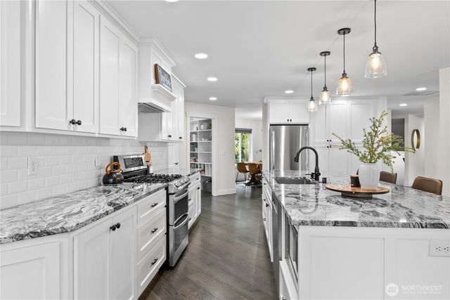 315 Birch Bay Lynden Road, Lynden, WA 98264