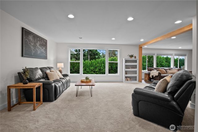 315 Birch Bay Lynden Road, Lynden, WA 98264
