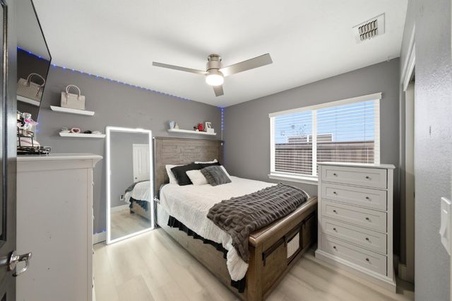 7640 Laguna Beach Way, Antelope, CA 95843