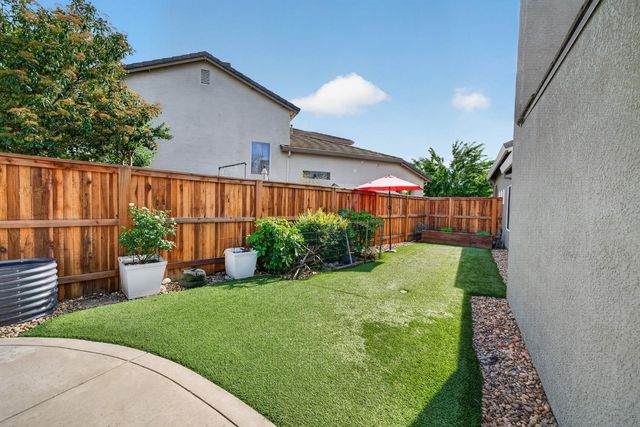 7640 Laguna Beach Way, Antelope, CA 95843