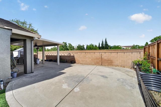 7640 Laguna Beach Way, Antelope, CA 95843