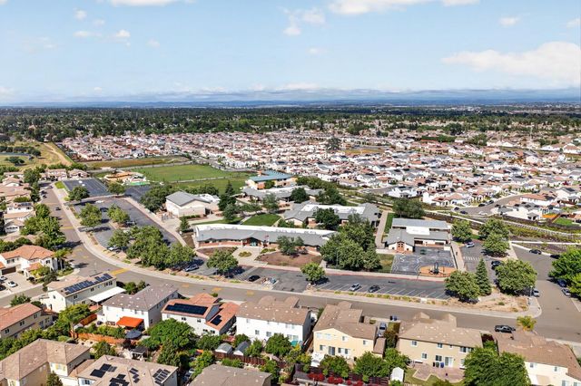 7640 Laguna Beach Way, Antelope, CA 95843