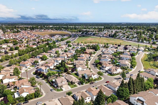 7640 Laguna Beach Way, Antelope, CA 95843