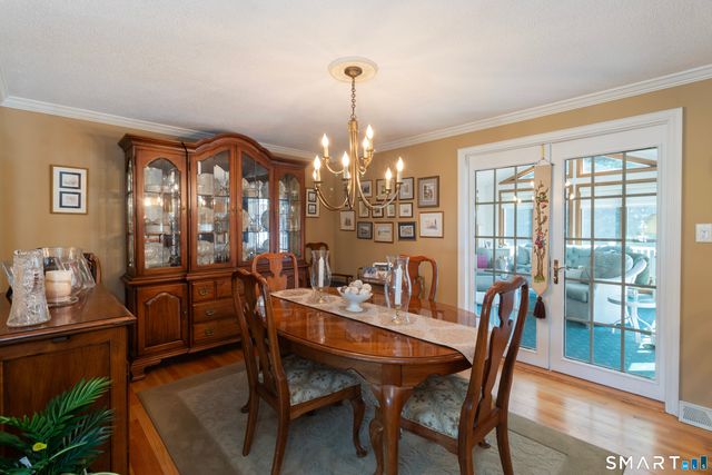 39 Candlewood Road, Milford, CT 06461