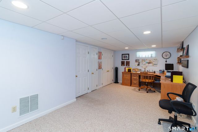 39 Candlewood Road, Milford, CT 06461