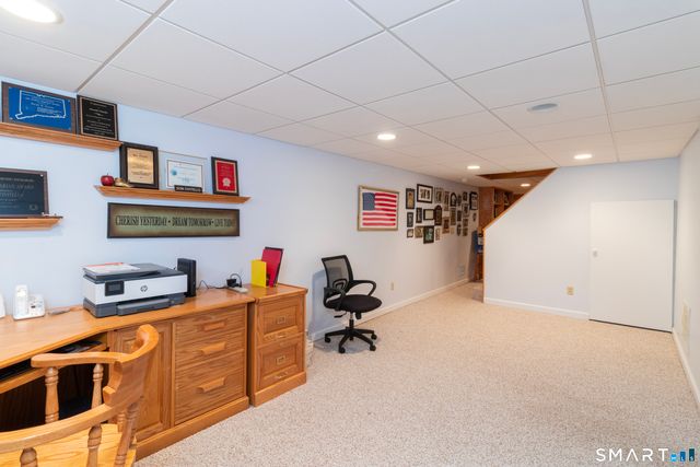 39 Candlewood Road, Milford, CT 06461