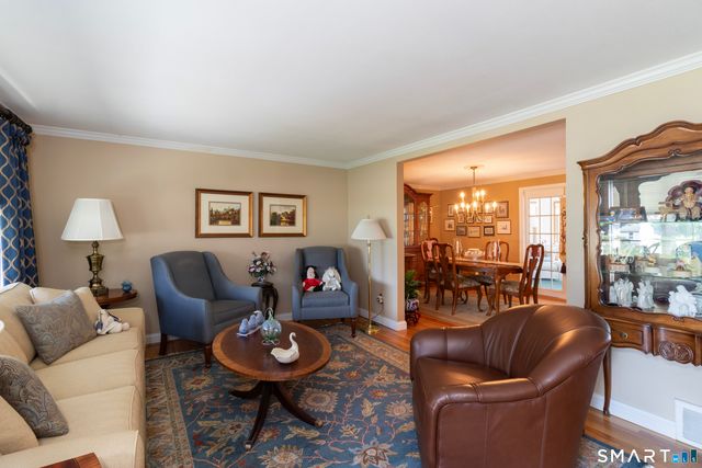 39 Candlewood Road, Milford, CT 06461