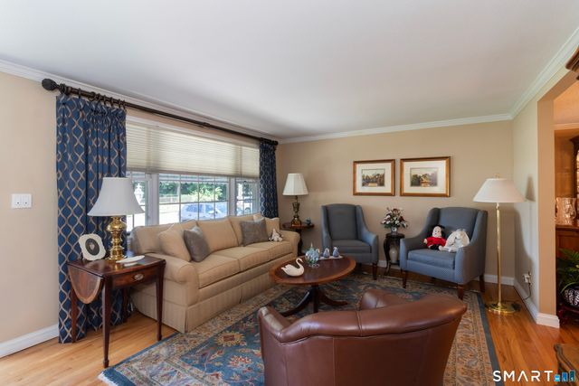 39 Candlewood Road, Milford, CT 06461