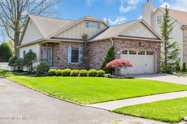 90 Saint Peters Place, Keyport, NJ 07735