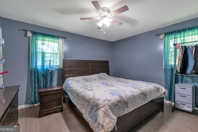 4854 Rosewood Drive SW, Lilburn, GA 30047