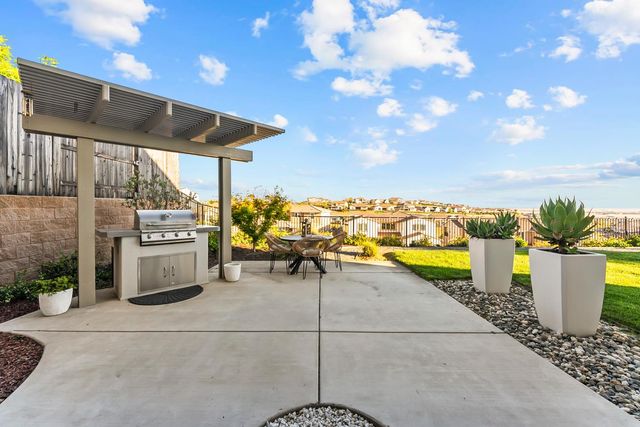 4773 Iron Bird Drive, Folsom, CA 95630