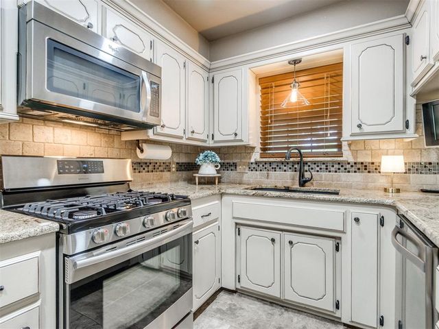 9304 Mayview Circle, Oklahoma City, OK 73159