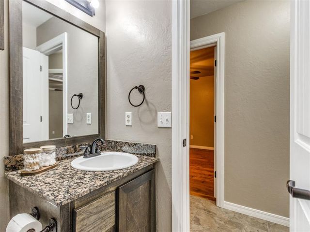9304 Mayview Circle, Oklahoma City, OK 73159