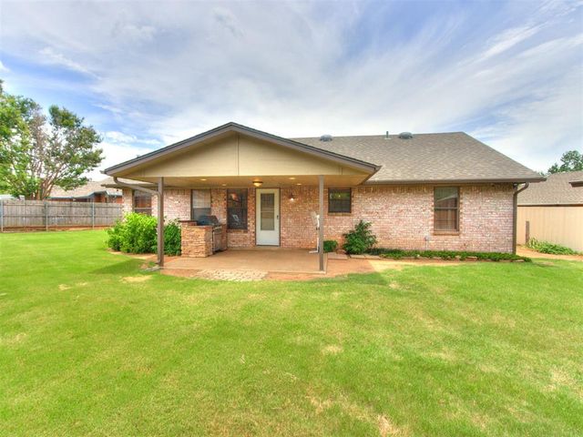 9304 Mayview Circle, Oklahoma City, OK 73159