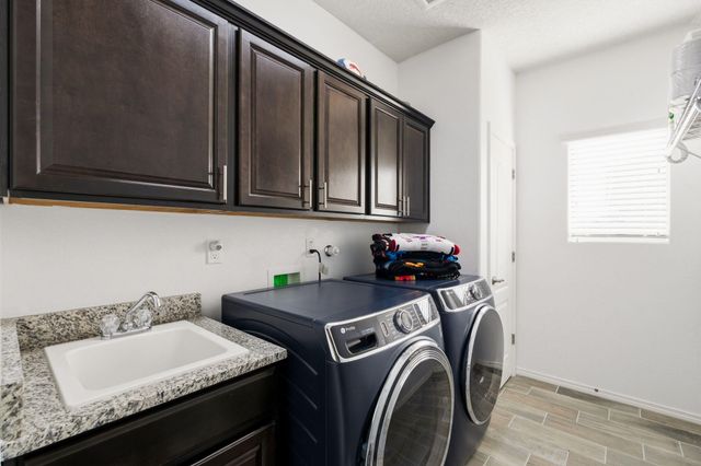 5632 Sagan Loop SE, Albuquerque, NM 87106