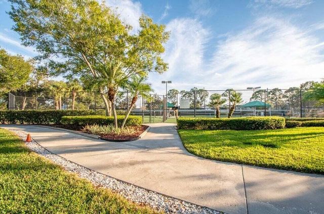 1276 NW BENTLEY Circle B, Port St. Lucie, FL 34986