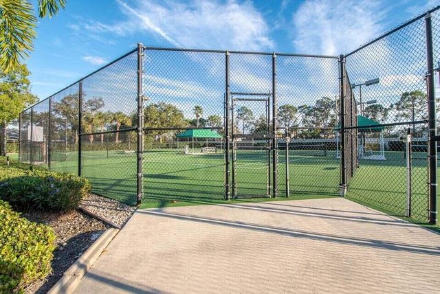 1276 NW BENTLEY Circle B, Port St. Lucie, FL 34986