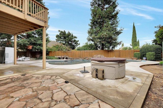 1811 Alyssa Dr, Yuba City, CA 95993