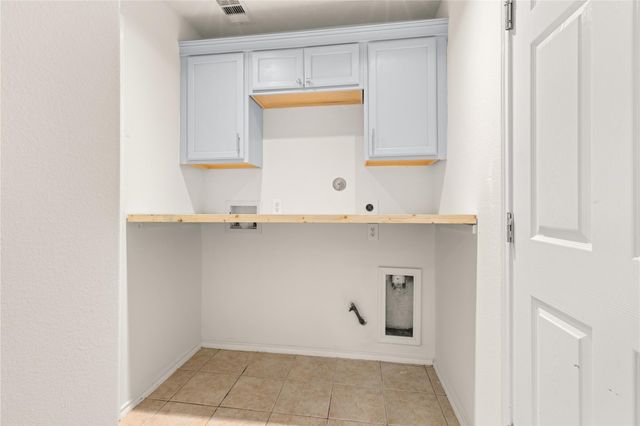 2694 Woodspring Forest Drive, Houston, TX 77345