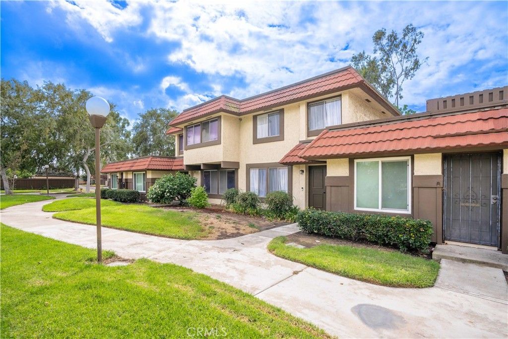 1419 N Greenhaven, Anaheim, CA 92801 — exterior
