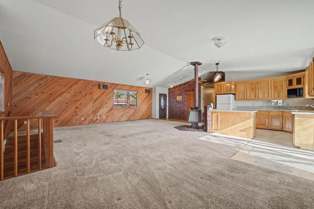 13771 West Court, Pine Grove, CA 95665