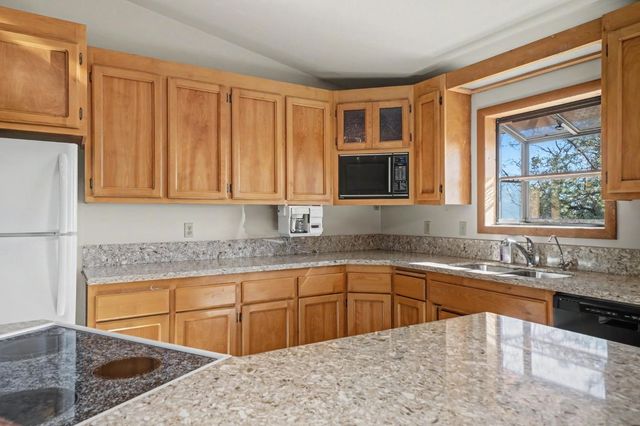 13771 West Court, Pine Grove, CA 95665