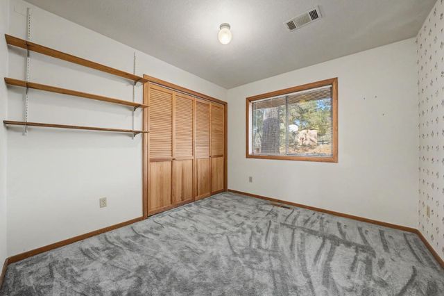 13771 West Court, Pine Grove, CA 95665