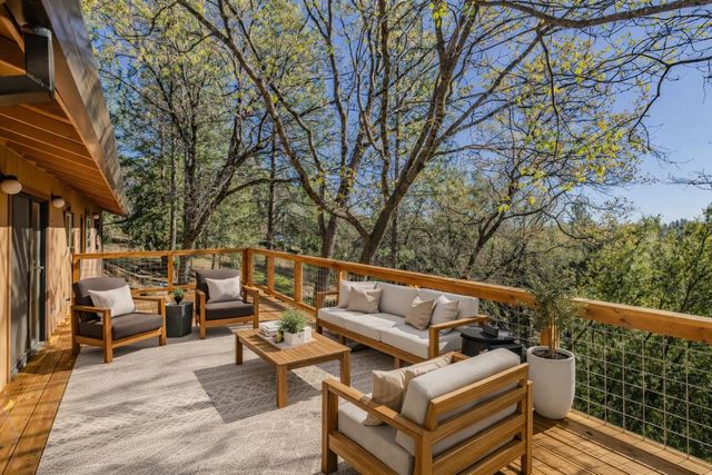 13771 West Court, Pine Grove, CA 95665