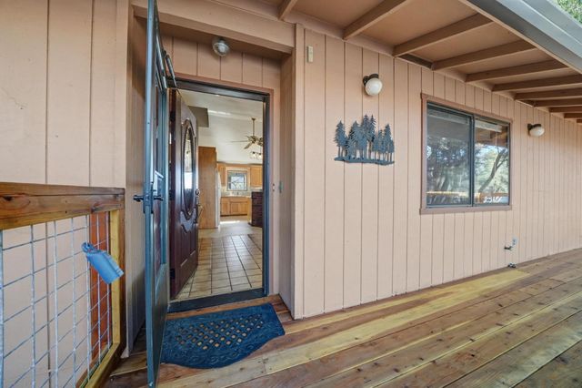 13771 West Court, Pine Grove, CA 95665