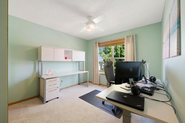 1774 Fox Run, Shakopee, MN 55379