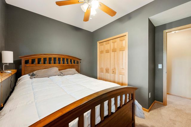 1774 Fox Run, Shakopee, MN 55379