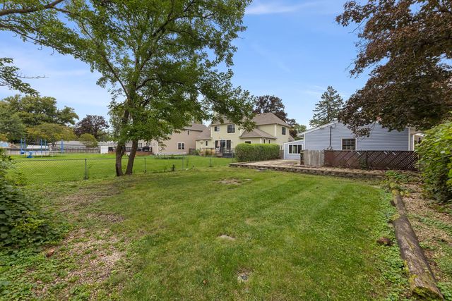 846 HAMMERSCHMIDT Avenue, Lombard, IL 60148