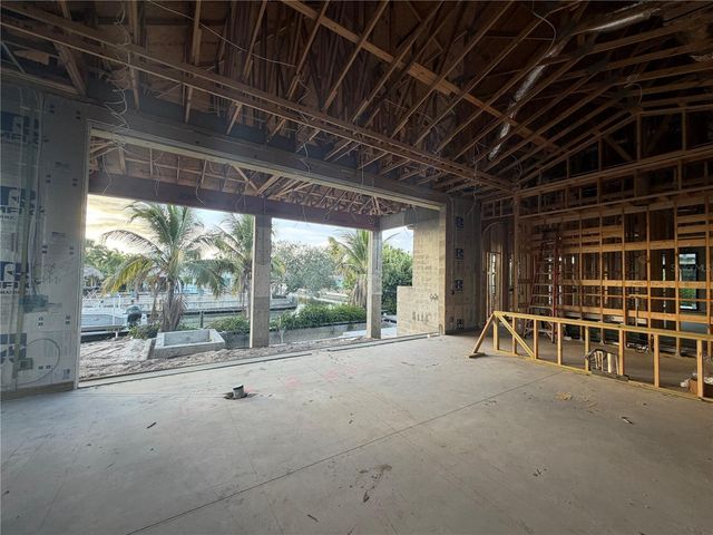 4644 HIGEL AVENUE, Sarasota, FL 34242