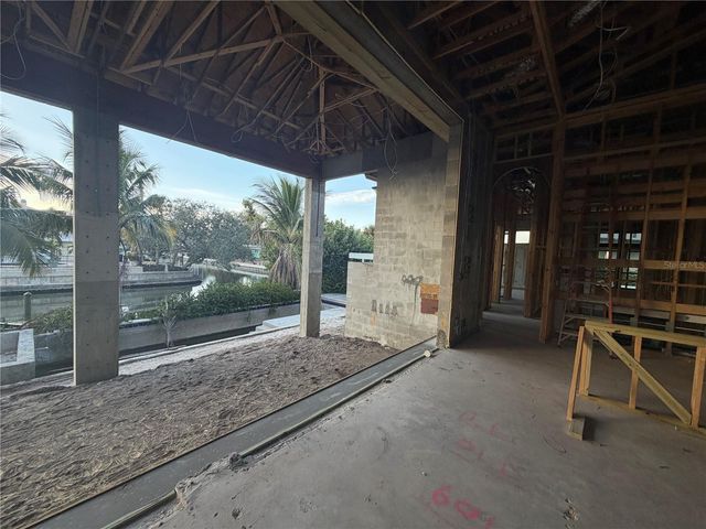 4644 HIGEL AVENUE, Sarasota, FL 34242