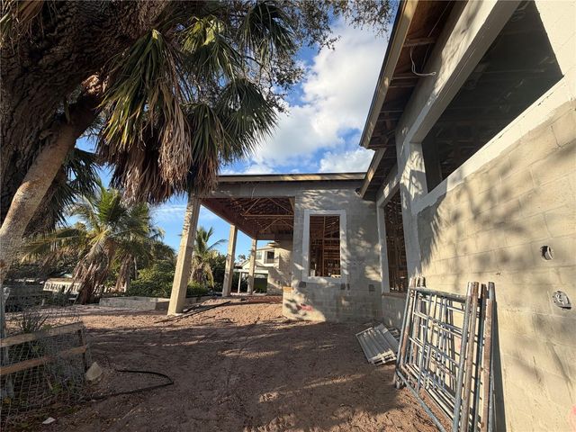 4644 HIGEL AVENUE, Sarasota, FL 34242