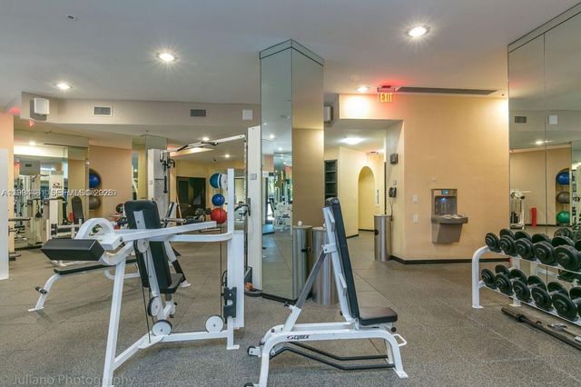 1581 Brickell Ave 506, Miami, FL 33129