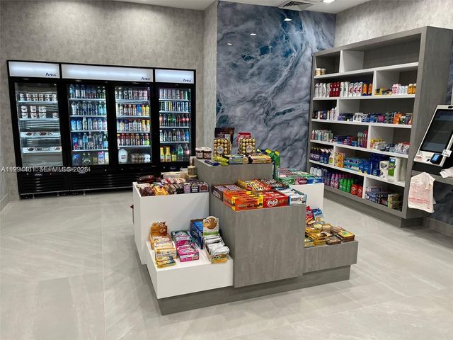 1581 Brickell Ave 506, Miami, FL 33129