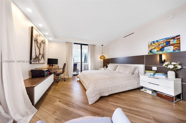 1581 Brickell Ave 506, Miami, FL 33129