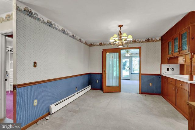 3431 EARL ST, Reading, PA 19605