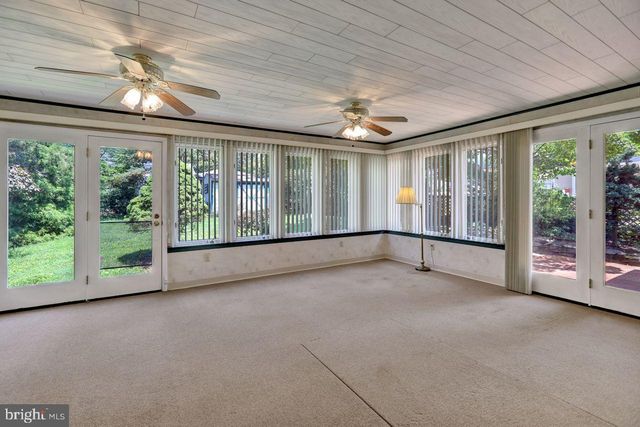 3431 EARL ST, Reading, PA 19605