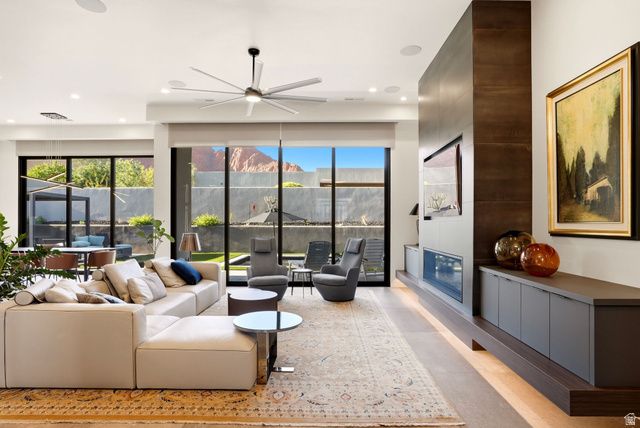 821 RED WASH CIR, Ivins, UT 84738